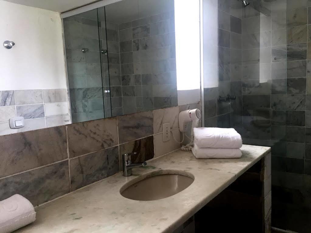 Plaza Bittar Hotel Brasilia Bagian luar foto